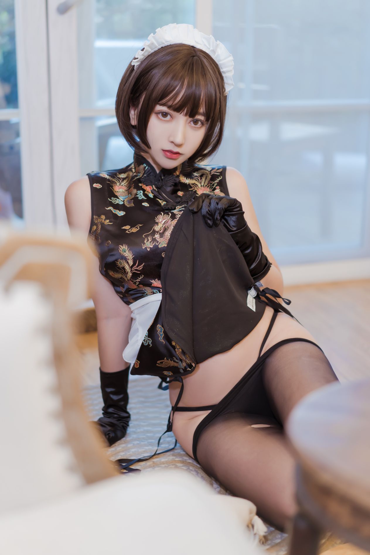 Coser@过期米线线喵 黑丝旗袍 9