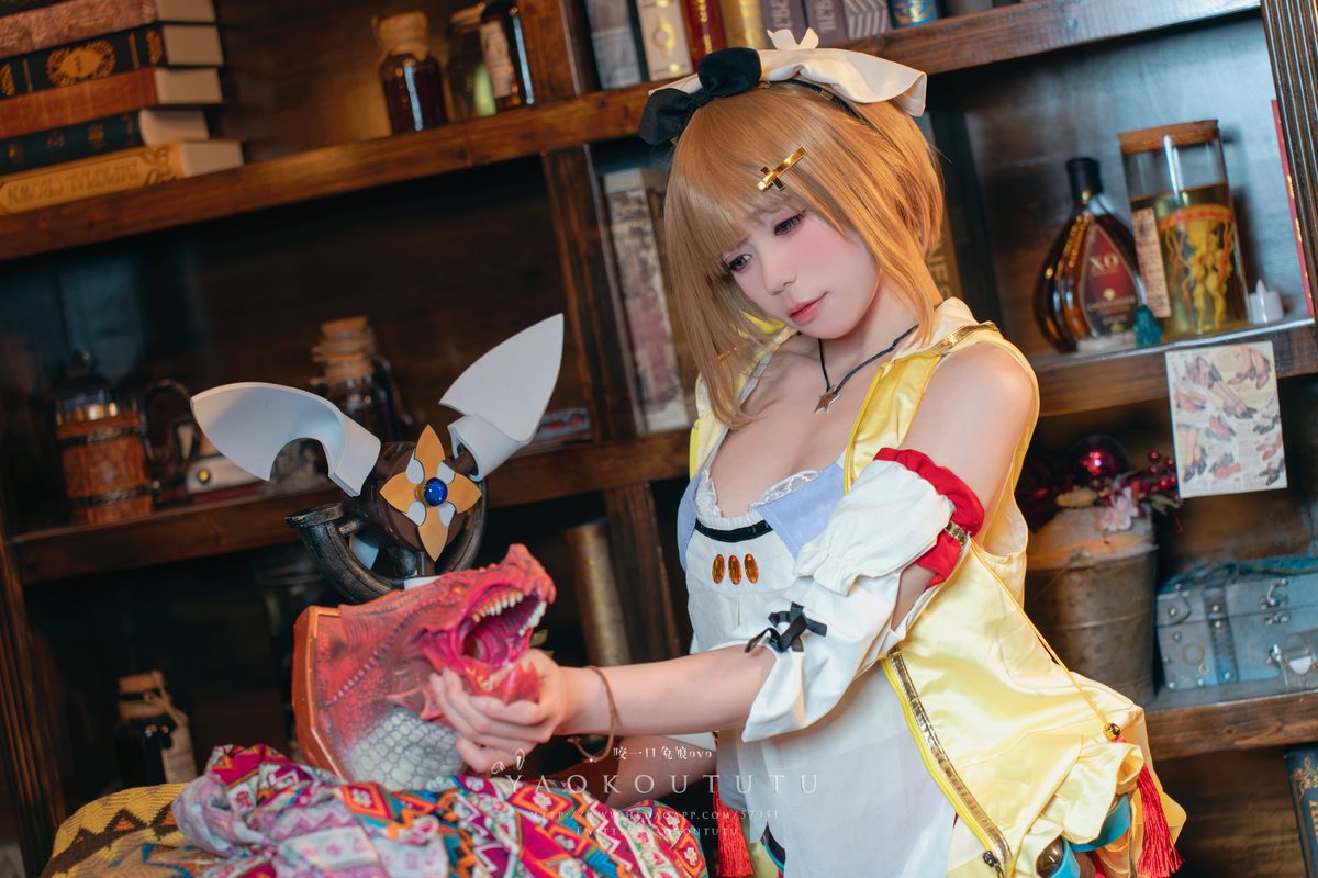 Coser@黏黏团子兔 『莱莎的秘密工坊』&和我交往吗 0004 9375923982.jpg