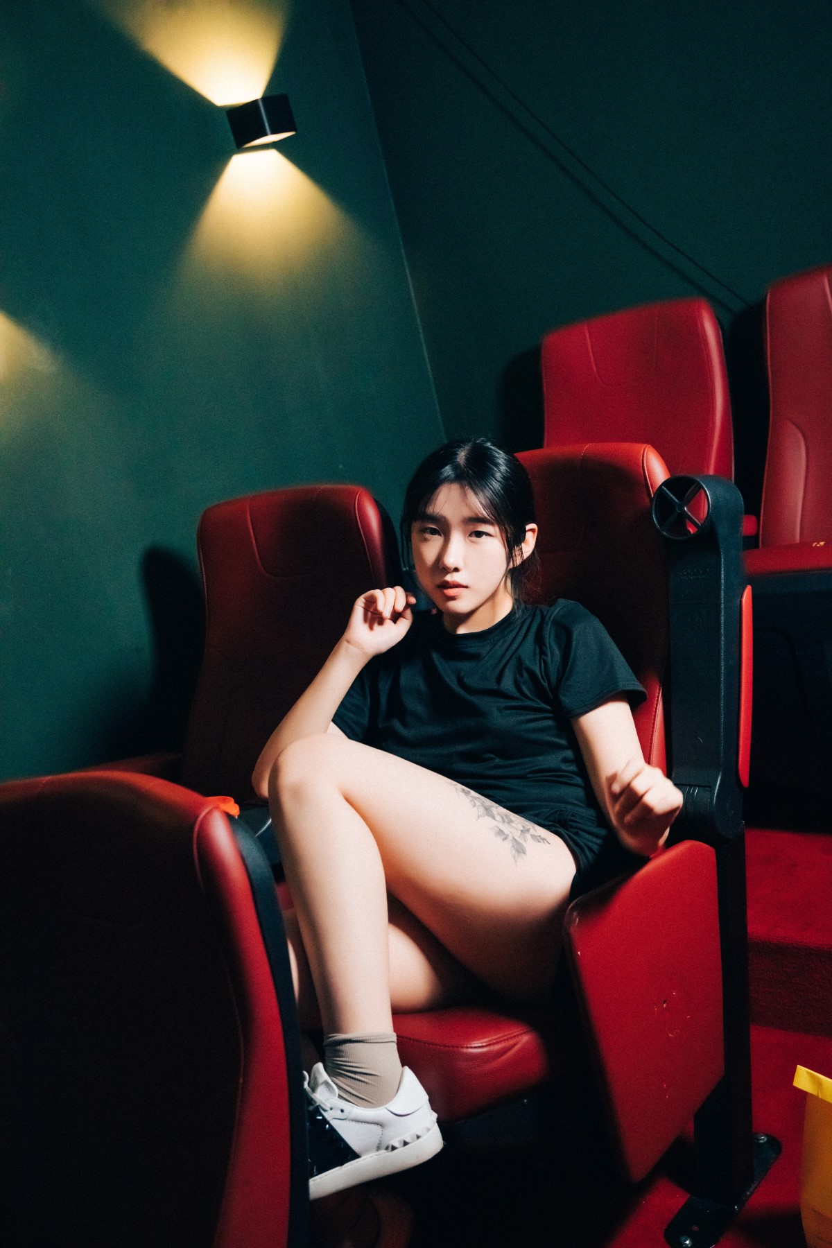 Loozy Sonson 손손 Cinema Girl S Ver 0036 3018359572.jpg