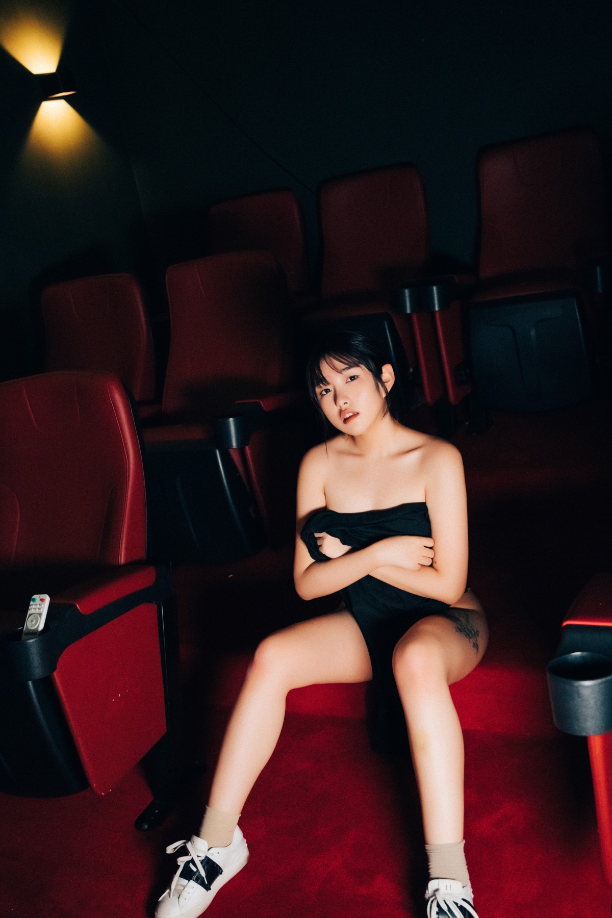 Loozy Sonson 손손 Cinema Girl S Ver 0071 4640820877.jpg