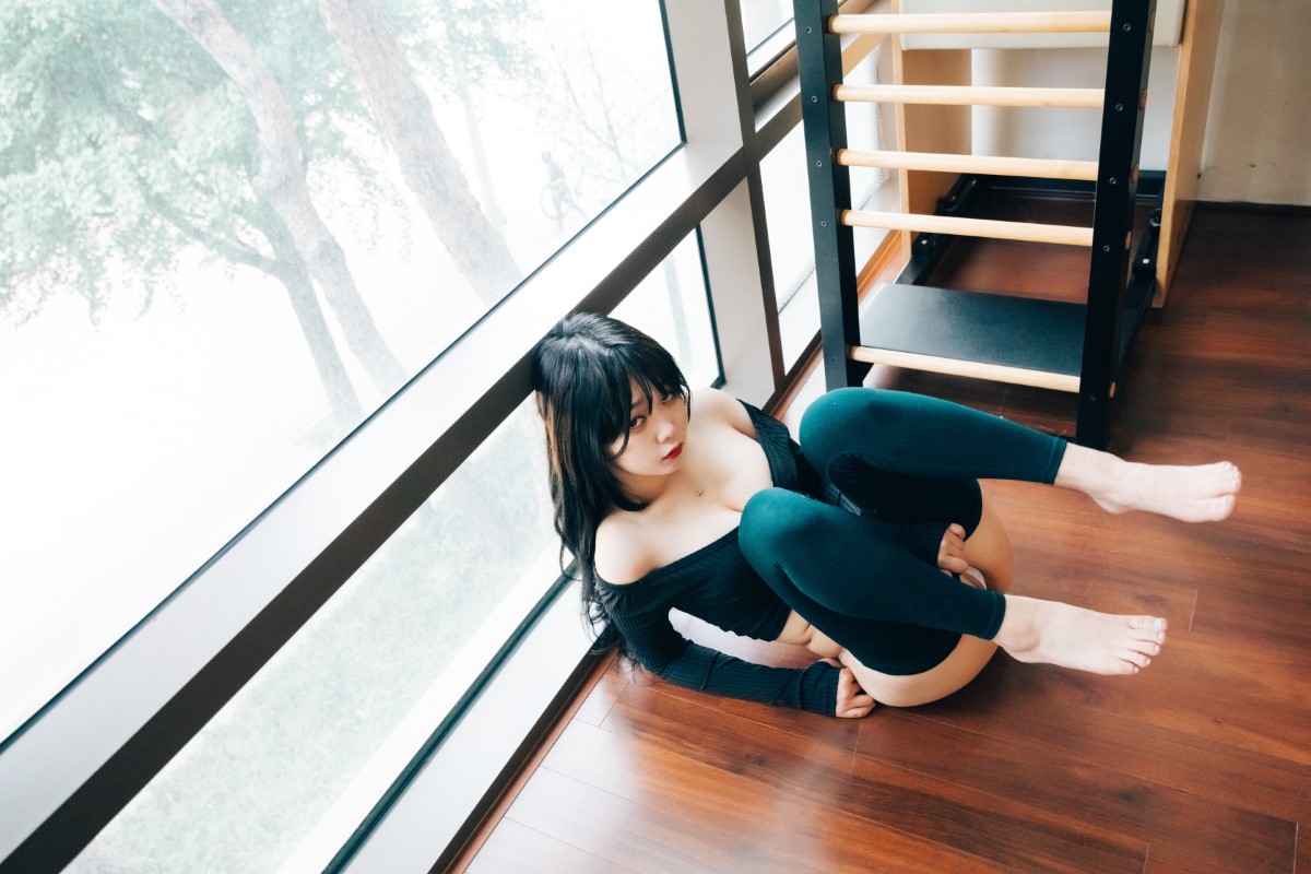 Loozy Zia 지아 Pilates Instructor Full Ver B 0032 9178019496.jpg