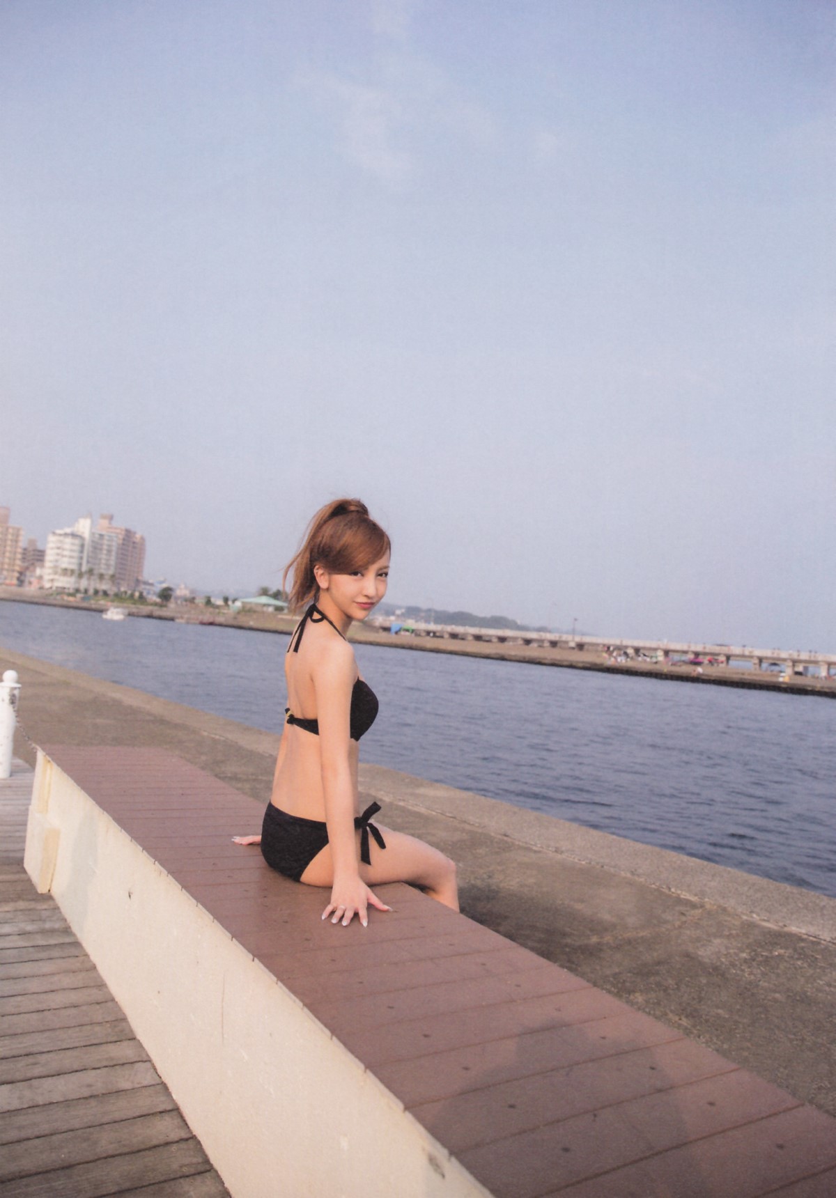 Photobook Tomomi Itano 板野友美 KB48 Graduation Commemorative Photobook Tomochin 0007 6178300988.jpg