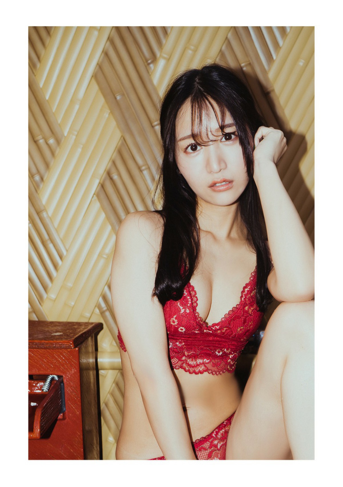 Photobook Ai Hoshina 星奈あい Escape No Watermark 0009 0172978589.jpg