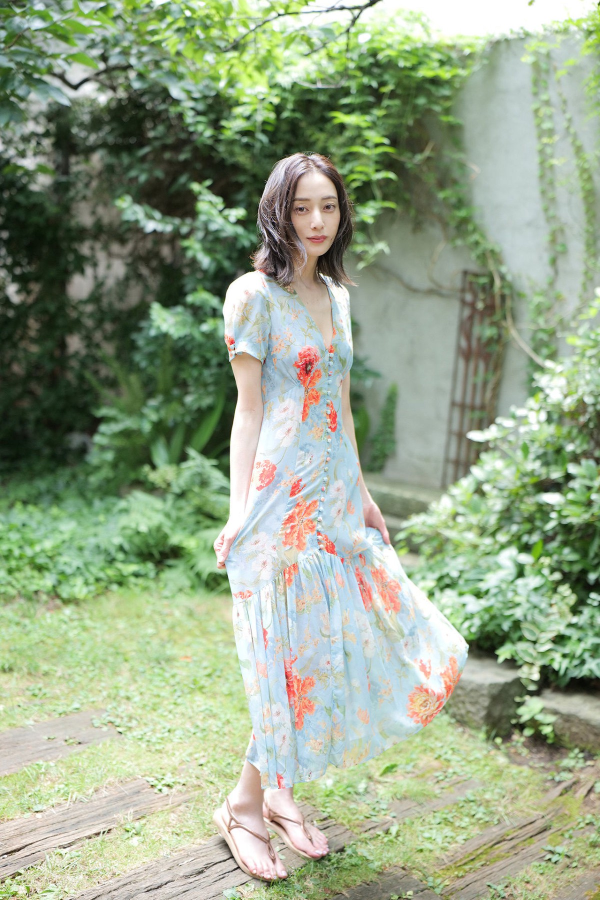 Post Digital Photo Natsuki Ikeda 池田夏希 Its No Good If You Close Your Eyes No Watermark 0023 5446436481.jpg