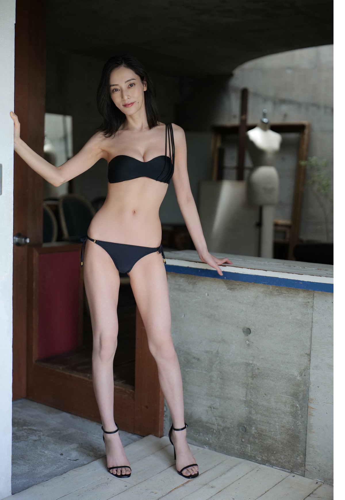 Post Digital Photo Natsuki Ikeda 池田夏希 Its No Good If You Close Your Eyes No Watermark 0046 8748156610.jpg