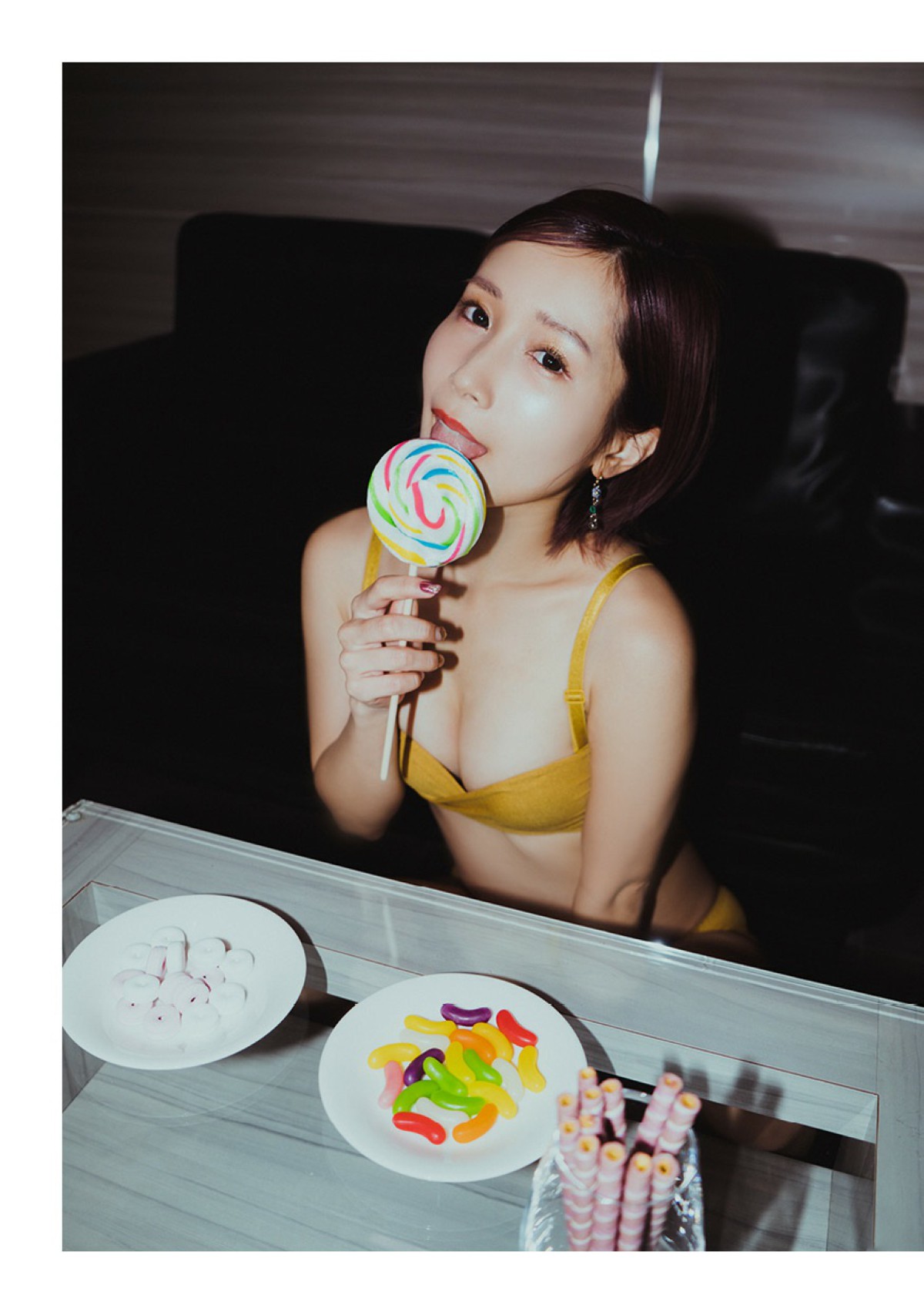 Photobook Minami Kojima 小島みなみ Escape No Watermark 0066 1562961513.jpg