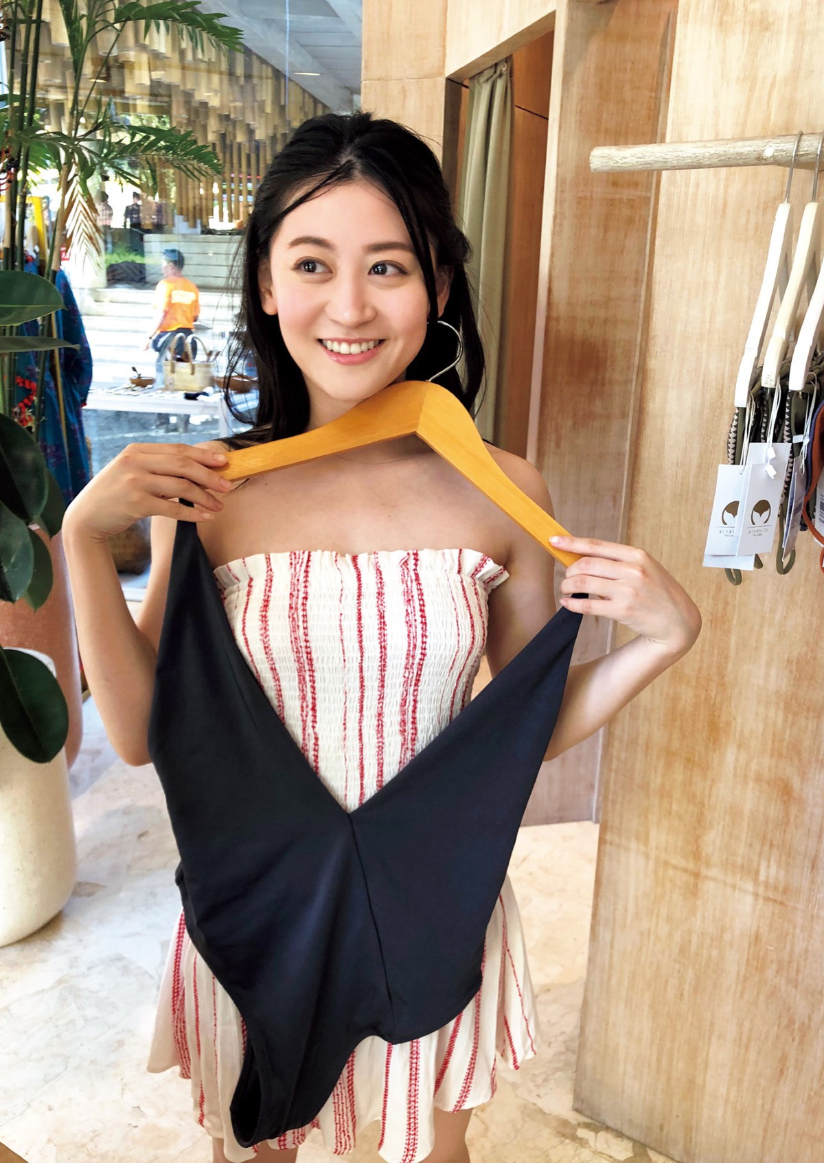 Photobook 2019 12 20 Kei Jonishi 上西恵 KEI 0073 0629495511.jpg