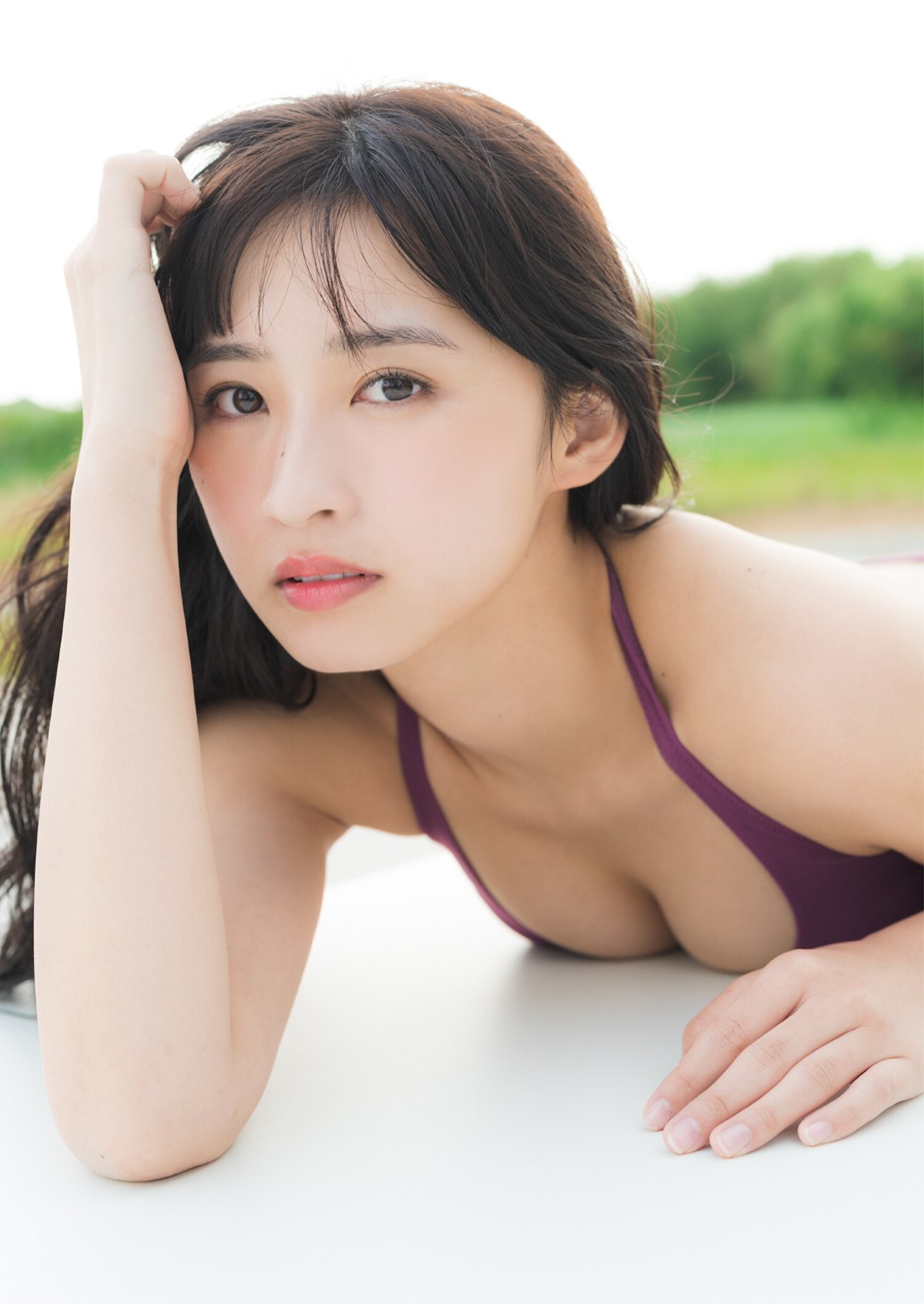 YJ Photobook 2022 11 17 Hinata Matsumoto 松本日向 The Dream Goes On 0032 5996882291.jpg