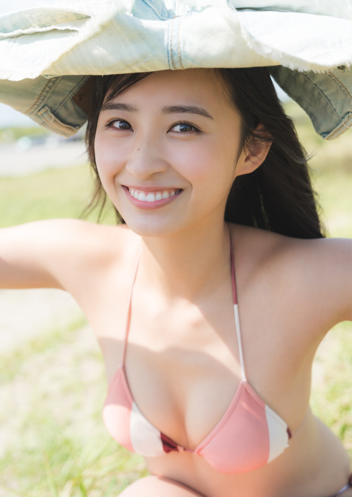 YJ Photobook 2022 11 17 Hinata Matsumoto 松本日向 The Dream Goes On 0036 1650285439.jpg