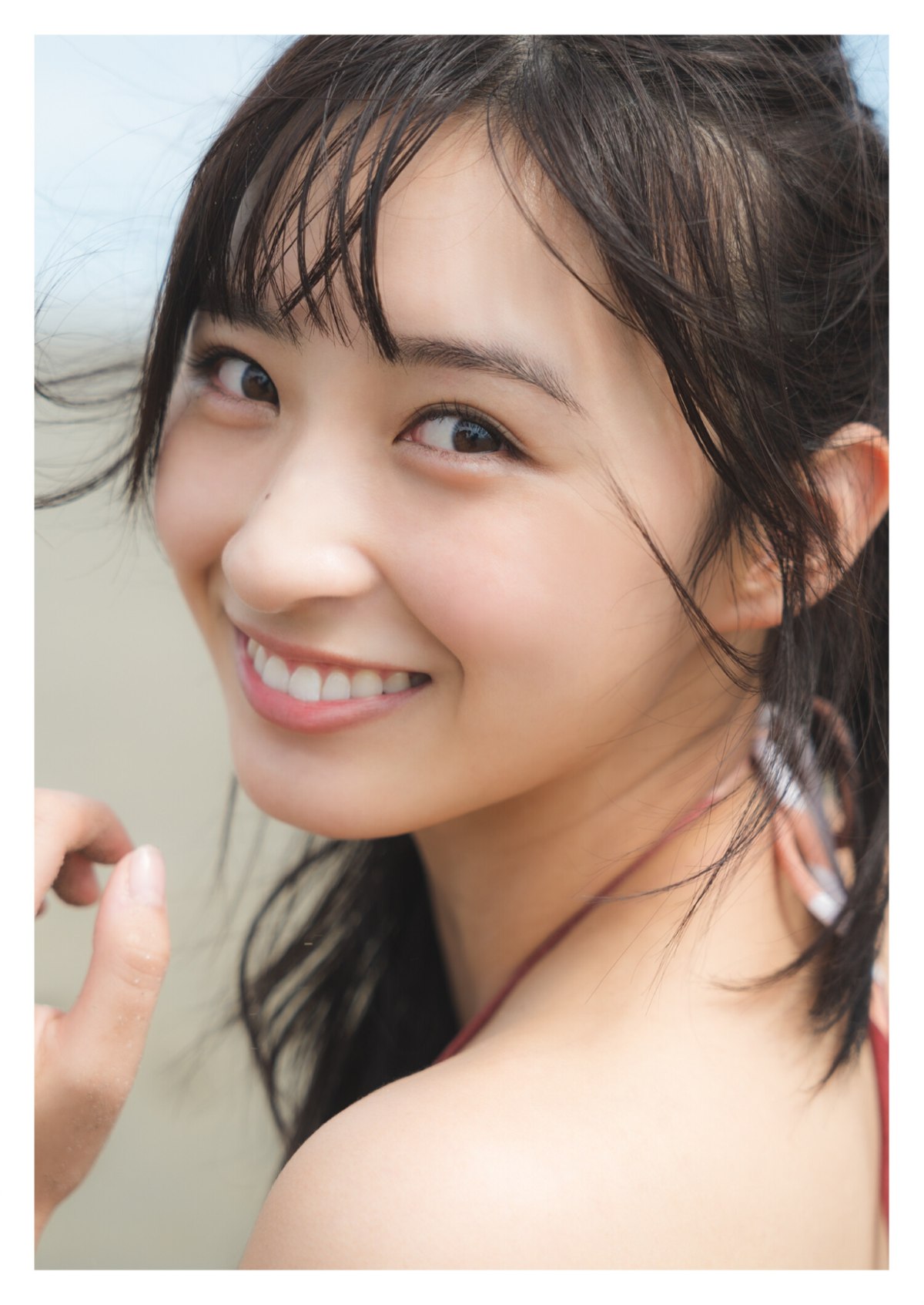 YJ Photobook 2022 11 17 Hinata Matsumoto 松本日向 The Dream Goes On 0039 6962904368.jpg