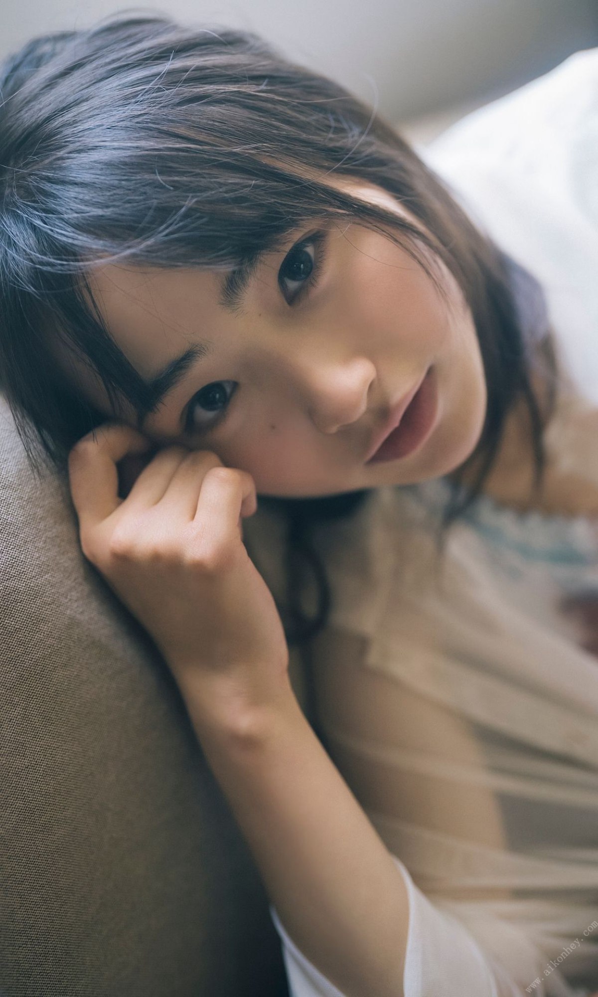 Weekly Photobook 2022 10 24 Sora Tamaki 田牧そら Polaris 0028 8538085226.jpg