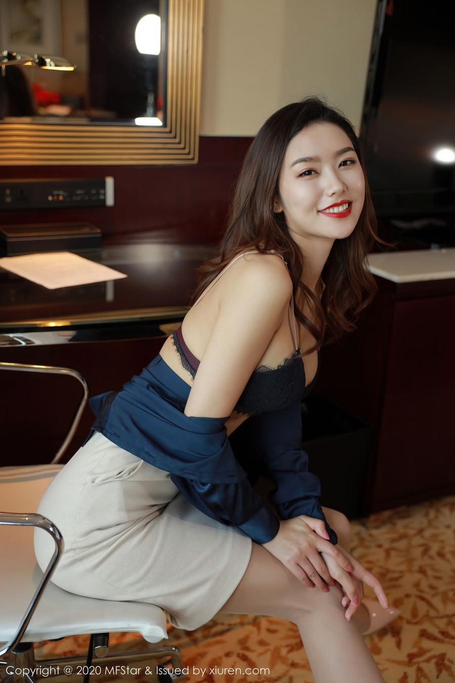 MFStar Vol. 381 Fang Zi Xuan